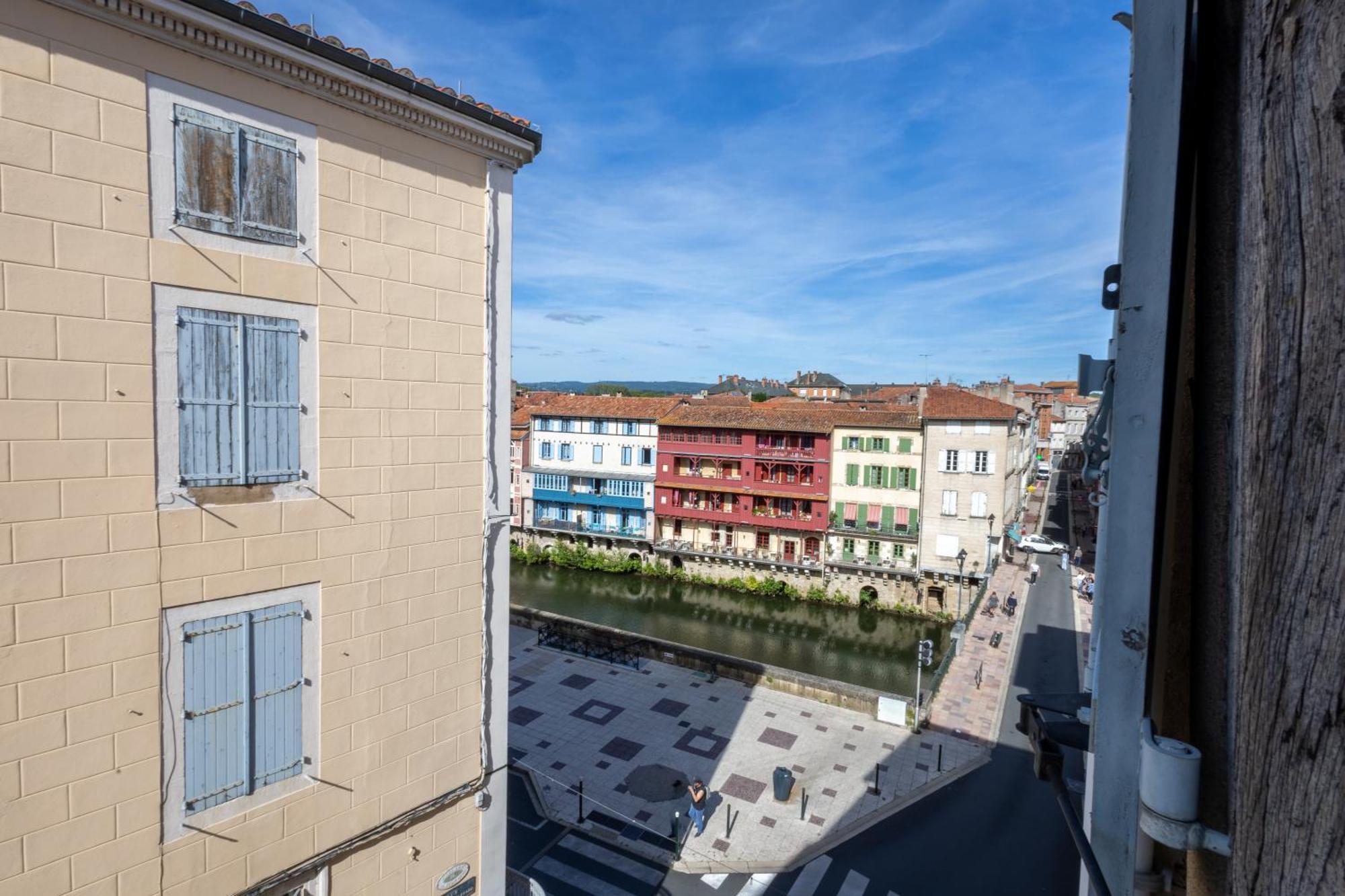 Le Canope - T3 Duplex, 2 Salles D'eau, Hypercentre * Castres (Tarn)